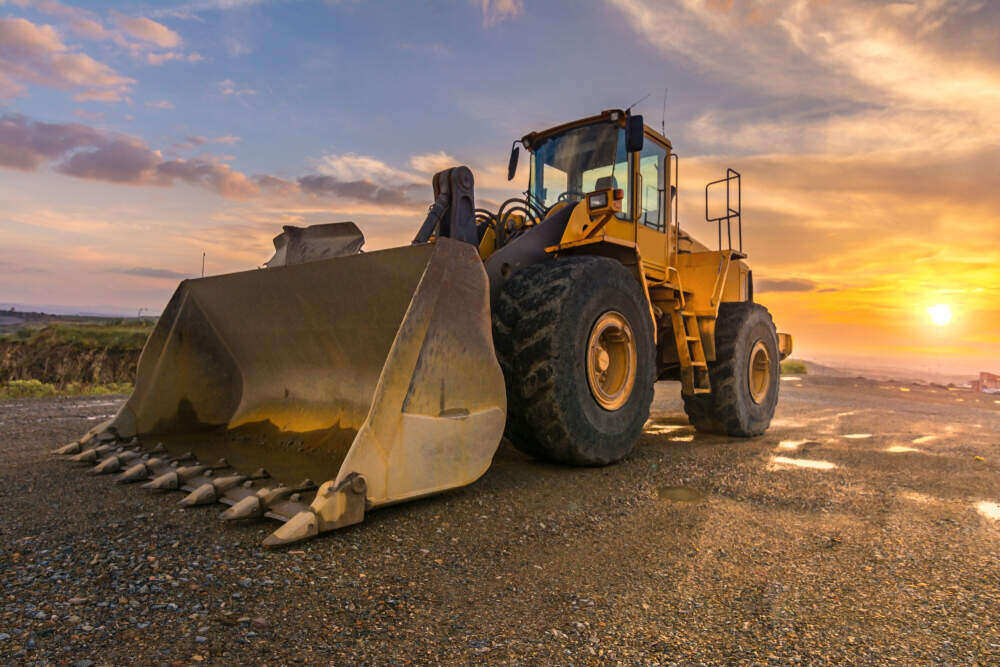Large Equipment Transport Company