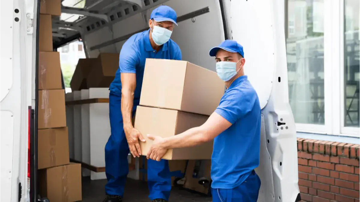 Long-distance Moving Truck